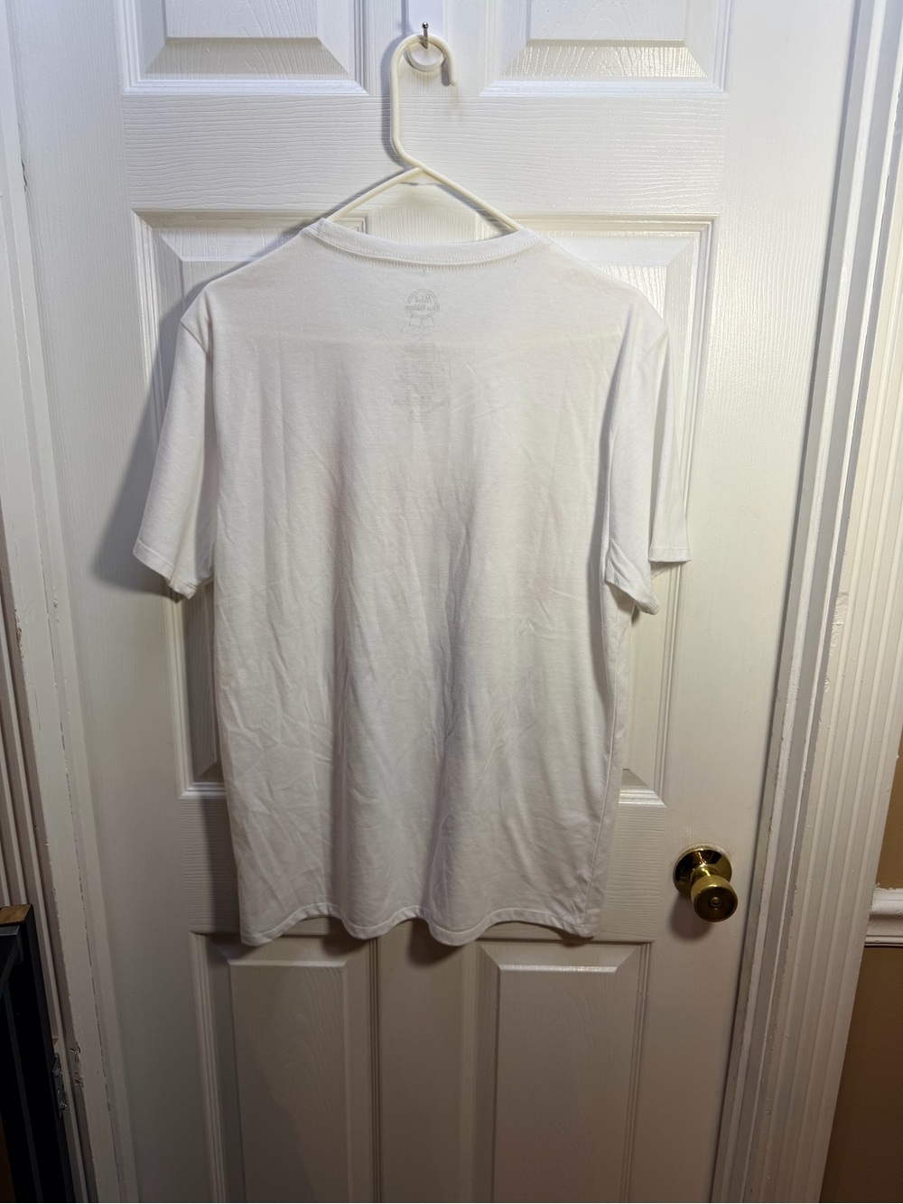Pabst White Short-Sleeve Graphic Tee with Red & Blue Print - Picture 4 of 4